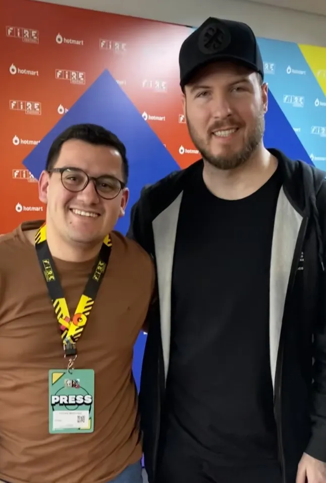 Felipe Martins em evento de publicidade