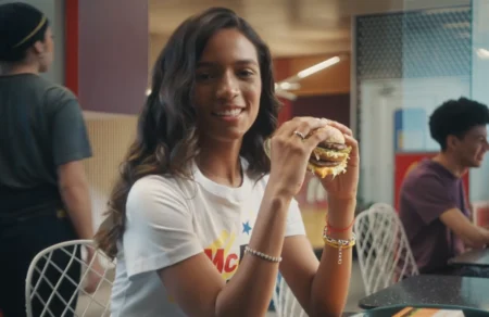 Rayssa Leal chama atenção para o McDia Feliz 2025 Rayssa Leal chama atencao para o McDia Feliz 2025 webp