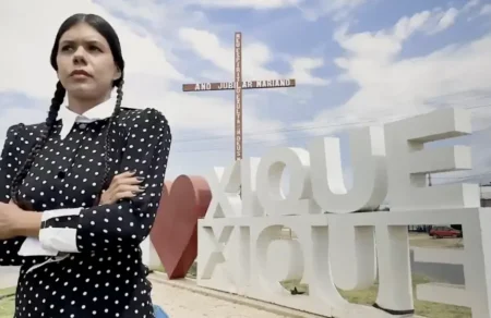 Netflix cria versão brasileira de Wandinha da Silva em Xique-Xique Netflix cria versão brasileira de Wandinha da Silva em Xique-Xique