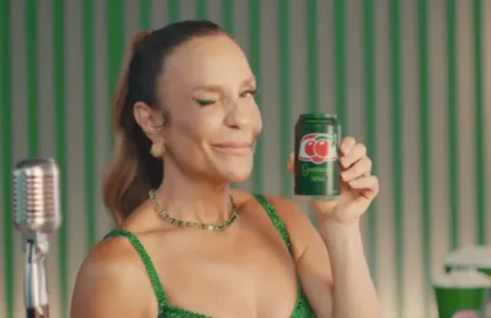 Ivete Sangalo recria o jingle “Pipoca com Guaraná”