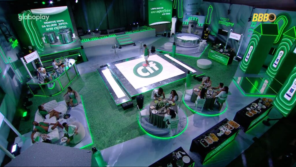 Festa de Cif Limpeza Milagrosa oferece verdadeiro parque de diversoes da limpeza no ‘BBB 25