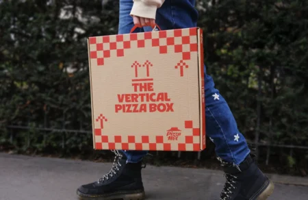 140. pizza hut caixa vertical campanha londres 1