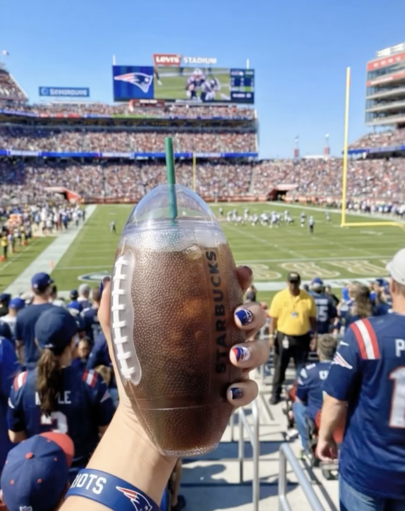 Como a Starbucks se infiltrou dentro do Super Bowl LX 2026 5 Captura de Tela 2026 02 11 as 22.27.54 1