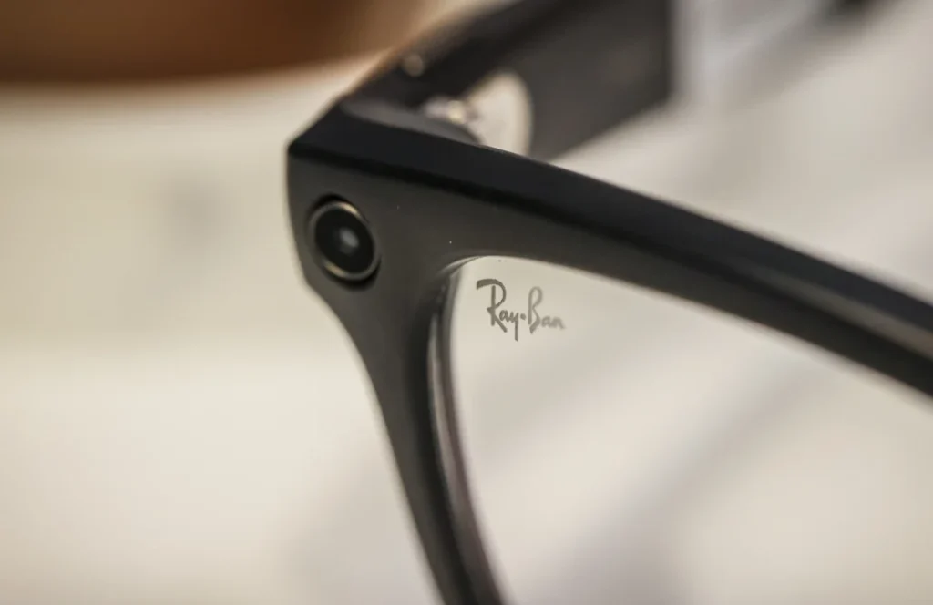 272. oculos meta video intimo