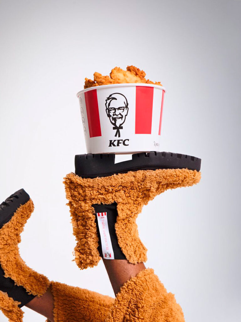 KFC Cria Roupas "Empanadas" em Nova Campanha 1 KFC ROUPA EMPANADAS 2