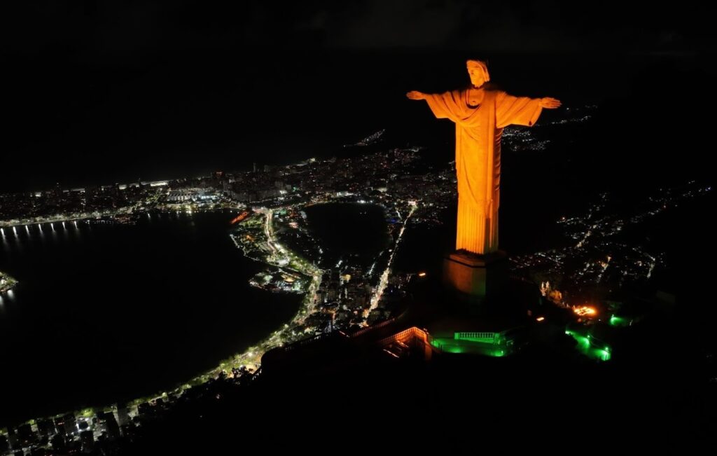gol drones copacabana 5