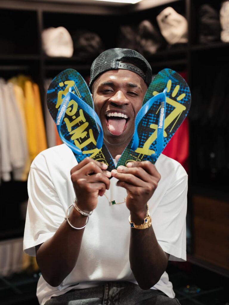 vini jr. e Havaianas 1