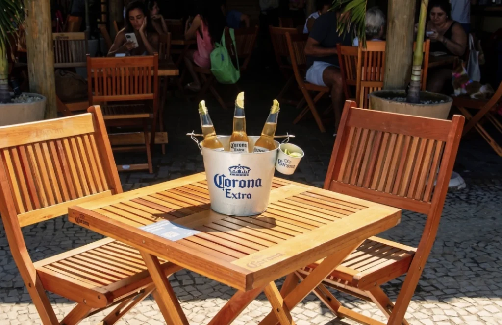 05. corona cerveja gratis sol