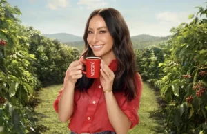 Nescafé transforma Sabrina Sato em produtora de café