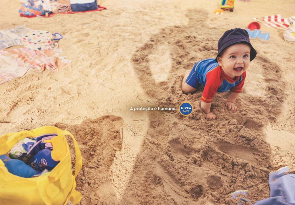 Nivea Sun transforma a sombra dos pais em anúncio 3 nivea sun protecao solar 2