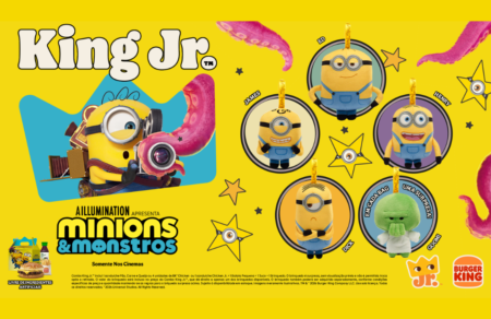 Minions chegam ao King Jr. com 5 brinquedos surpresa Burger King lança coleção com 5 brinquedos surpresa dos Minions no King Jr. para celebrar estreia de Minions & Monstros nos cinemas.