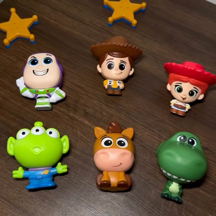 Burger King lança colecionáveis de Toy Story 5 no King Jr 1 image edited