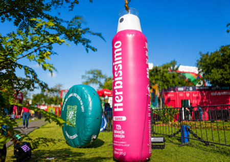 Herbíssimo estreia na Arena Brasileira com ativação e lançamento do Aerossol Zero Alumínio 100% Antitranspirante no Ibirapuera.