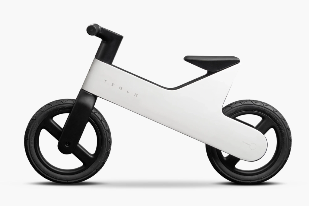Balance Bike da Tesla é exclusiva para donos da marca 1 Tesla lança sua primeira bicicleta, a Balance Bike for Kids, por US$ 225, mas a venda é restrita a donos de carro da marca.