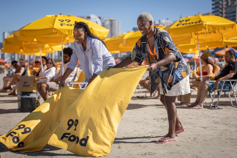 99Food chega a Santos e mais cinco cidades da Baixada Santista com ativação inspirada em Charlie Brown Jr.