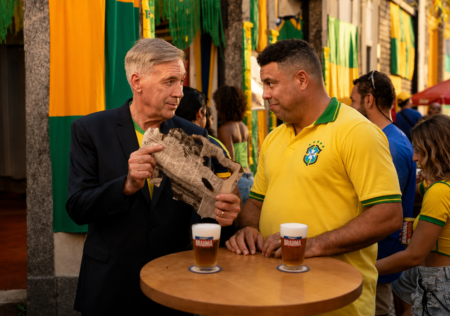 Brahma, Casas Bahia, TecToy e Taco Bell prometeram benefícios se o Brasil fosse hexa. Veja o que ficou para trás após a eliminação.