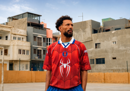 Vozinha se torna herói em campanha de Homem-Aranha Vozinha, goleiro revelação de Cabo Verde na Copa 2026, estrela campanha de Homem-Aranha no Brasil