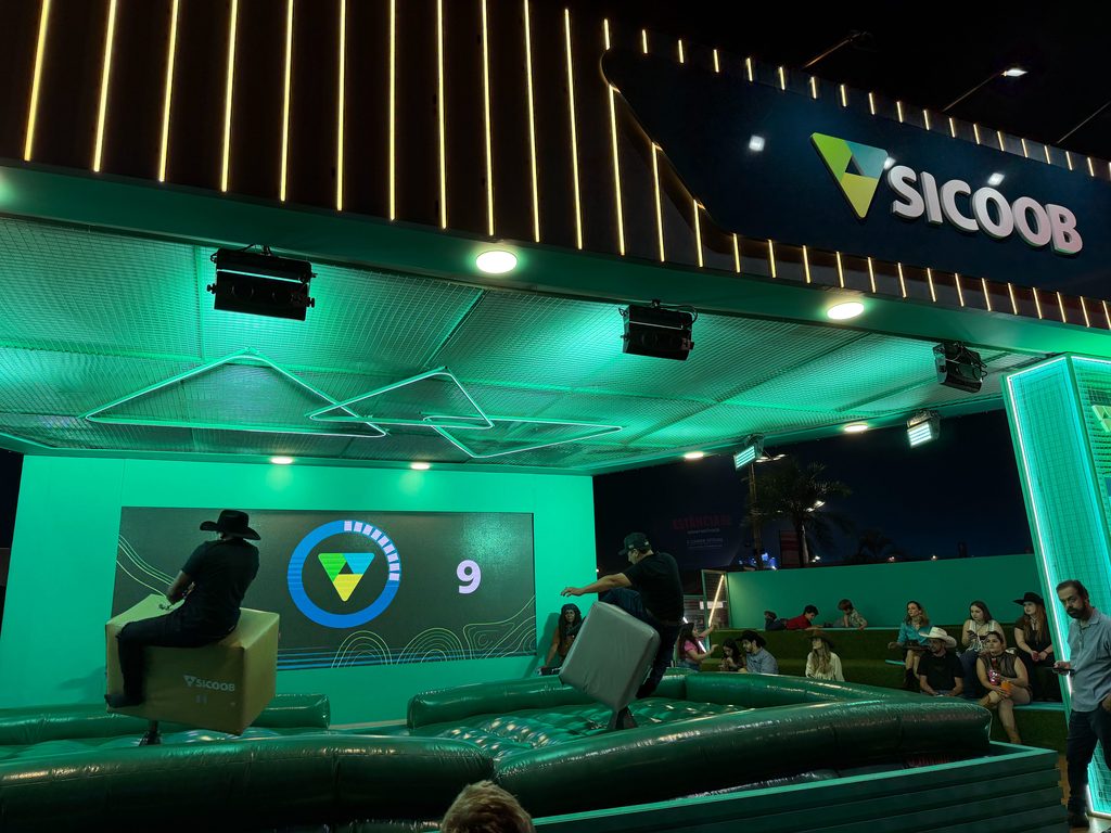 Barretos 2026 reúne as melhores ativações de marca 2 Barretos 2026 reuniu ativações de 13 marcas no Parque do Peão, com experiências, brindes, mobilidade e entretenimento.