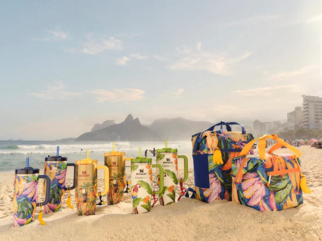 Stanley e FARM Rio lançam coleção com estampas tropicais 4 collab farm e stanley 1024x768 1