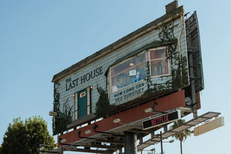 Netflix colocou uma pessoa de verdade dentro de um outdoor 1 netflix 1