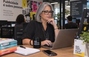 41% das mulheres 50+ não se veem na publicidade 41% das mulheres 50+ não se veem na publicidade