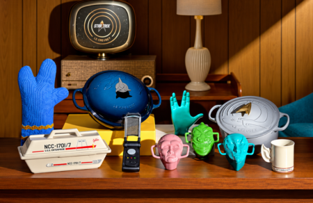 Le Creuset lança panelas de Star Trek Panelas de Star Trek chegam à Le Creuset em coleção limitada com 12 itens inspirados em naves, personagens e símbolos da franquia.