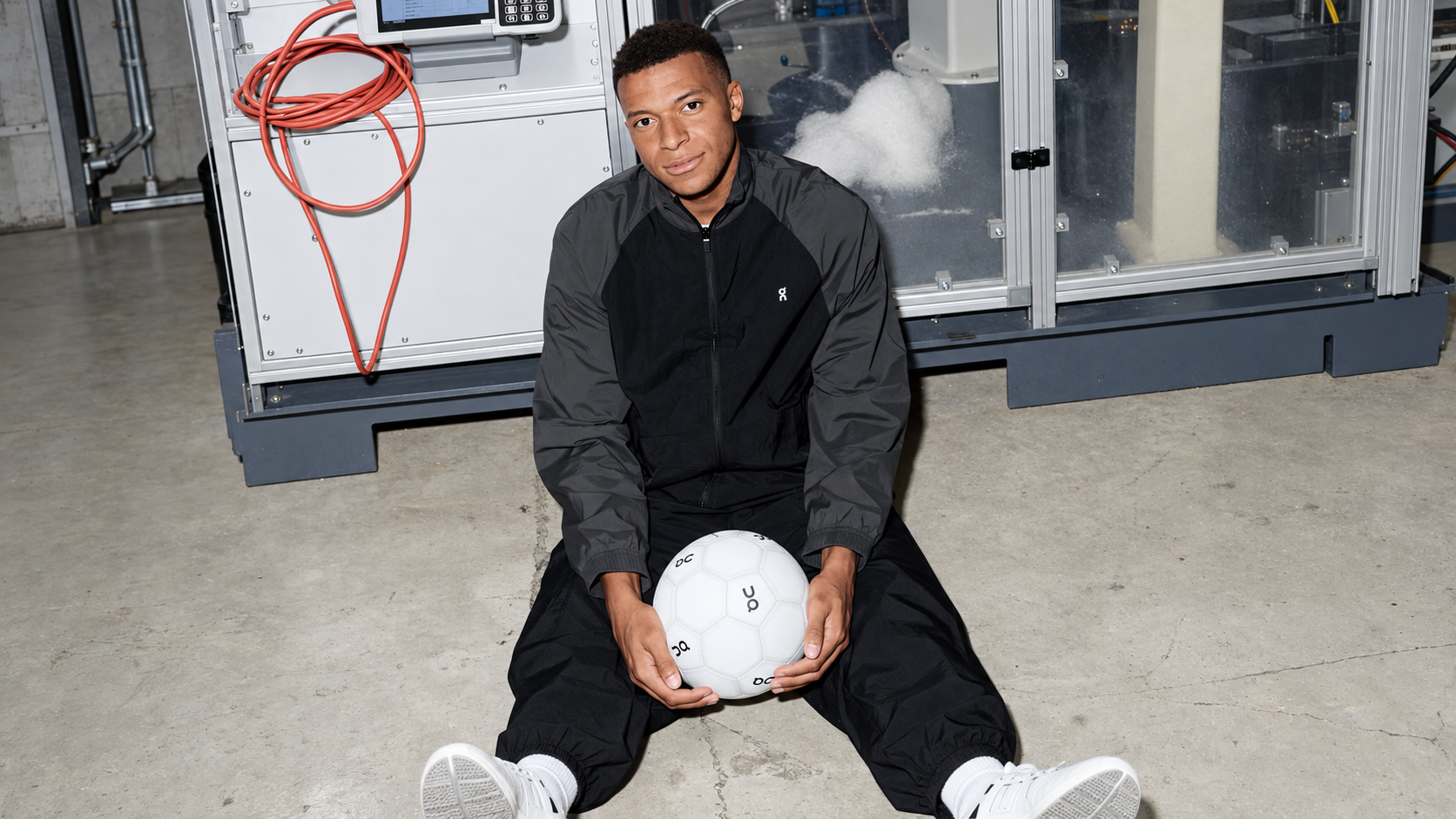 On tira Mbappé da Nike para criar sua primeira chuteira 1 on mbappe 1