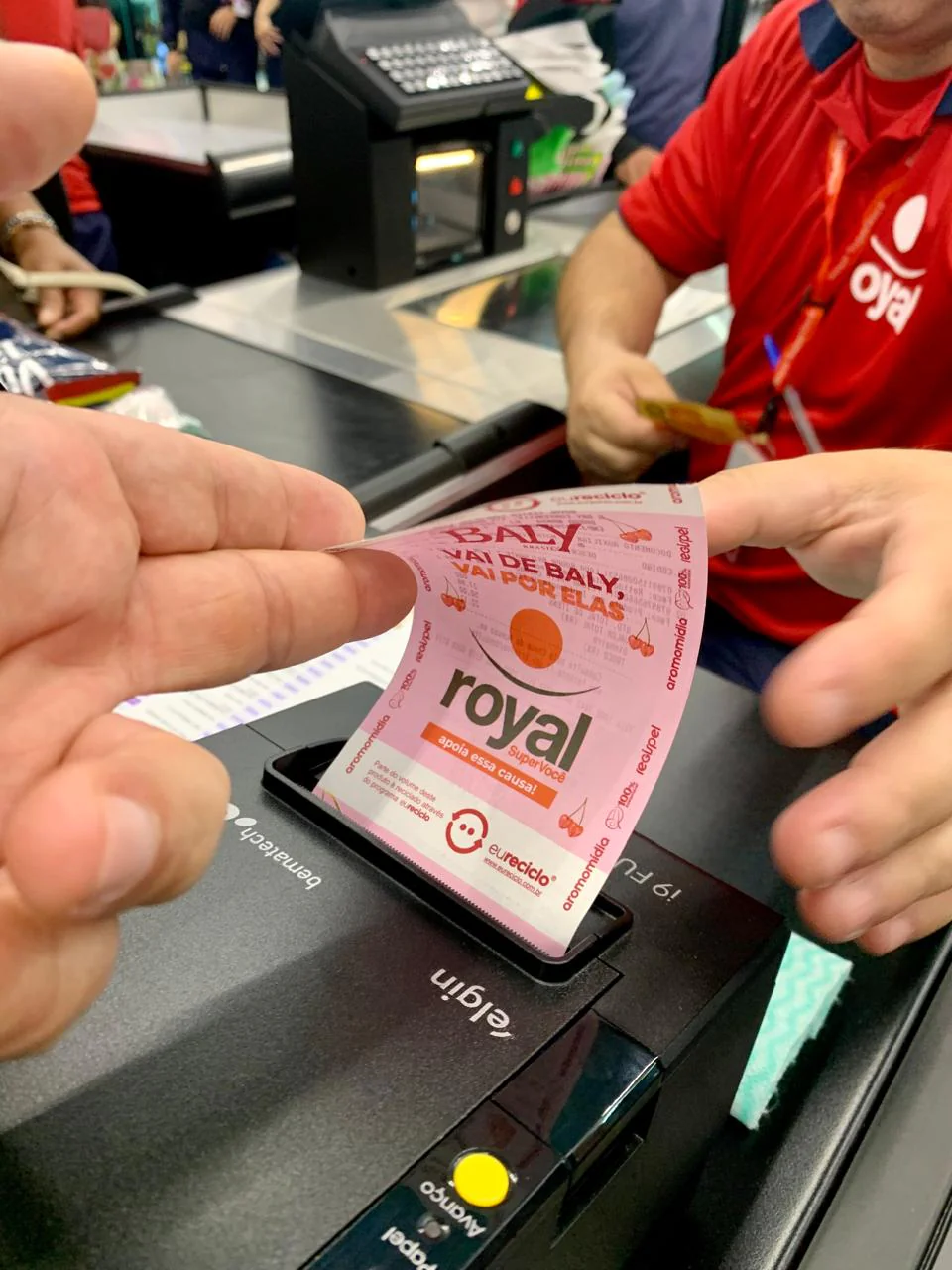 Cupom fiscal aromatizado destaca ação sensorial no varejo