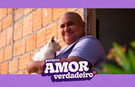 Petlove faz publi com homem que viajou para encontrar mulher criada por IA