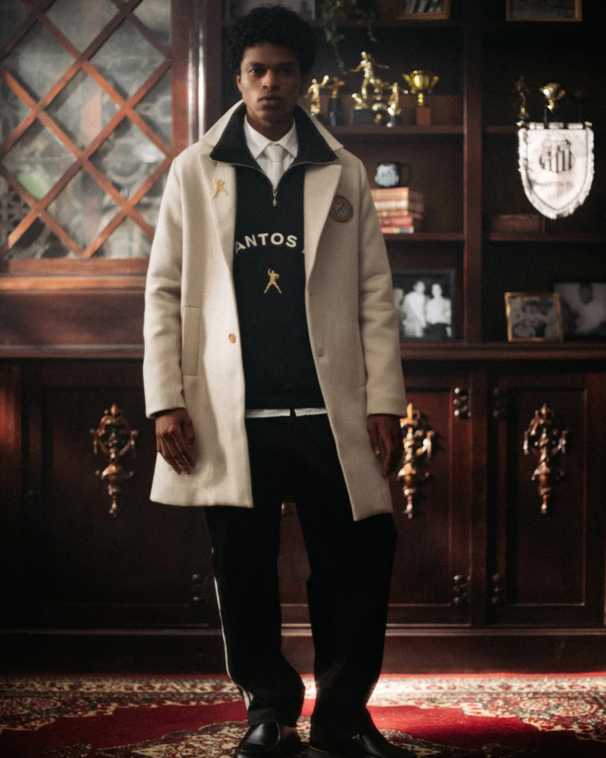 Santos e Umbro lançam coleção de moda do Pelé 2 Santos e Umbro lançam coleção de moda do Pelé