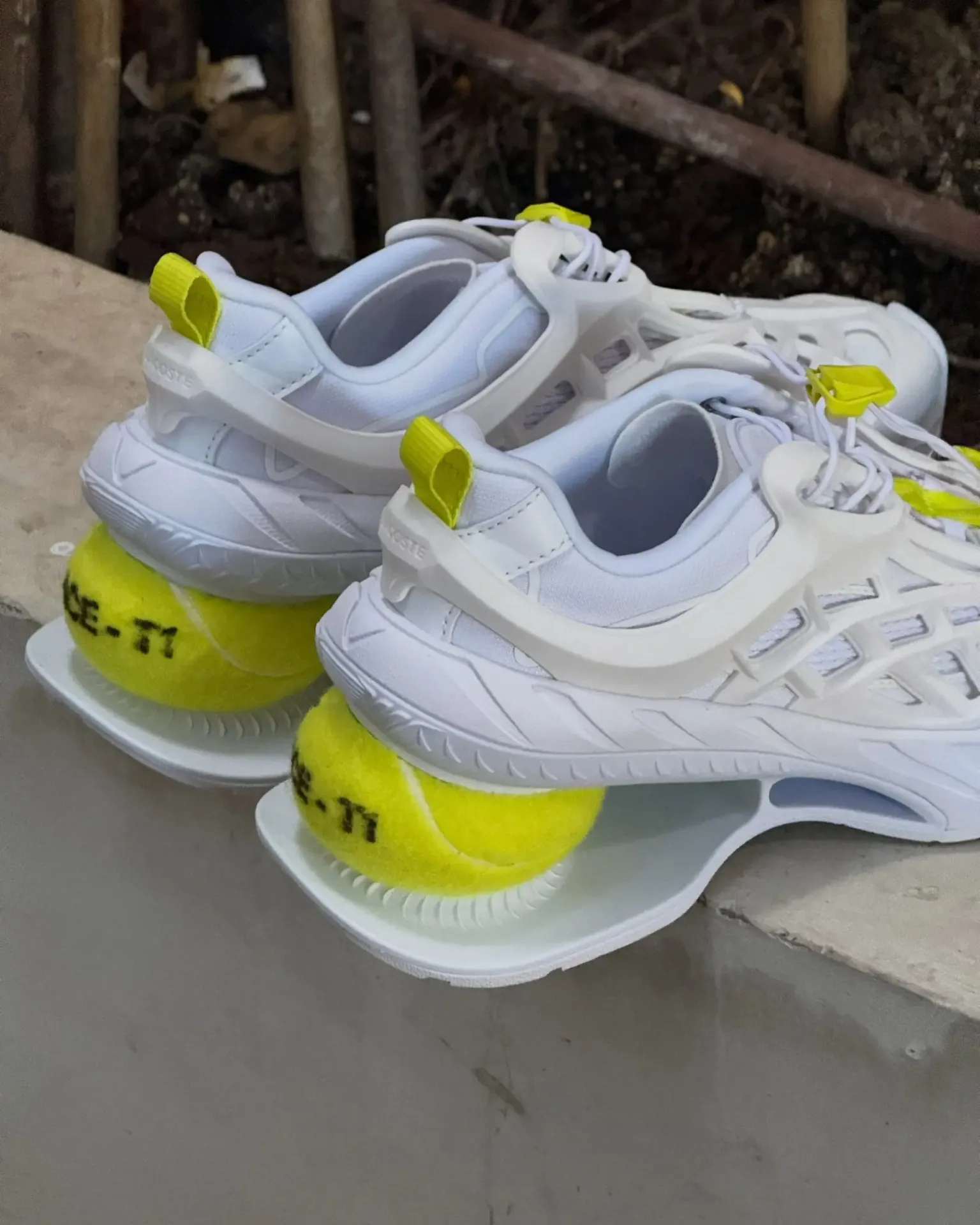 lacoste ace t1 balle tennis 12 jpg