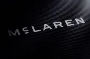 McLaren mudou a sua identidade para algo mais minimalista McLaren mudou a sua identidade para algo mais minimalista
