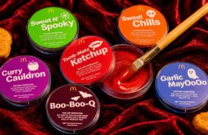 McDonald’s Halloween: molhos viram maquiagem McDonald's Halloween: molhos viram maquiagem